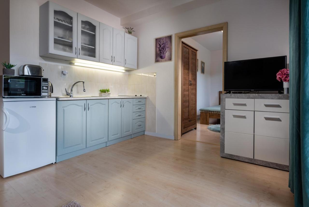 Apartman Siesta*** ลิฟตอฟสกีมิคูลาช ภายนอก รูปภาพ